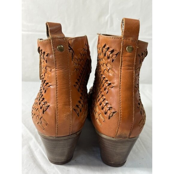 GAP Womens Woven Leather Ankle Bootie 8 British Tan Stacked Mid Heel Boho - Picture 11 of 12